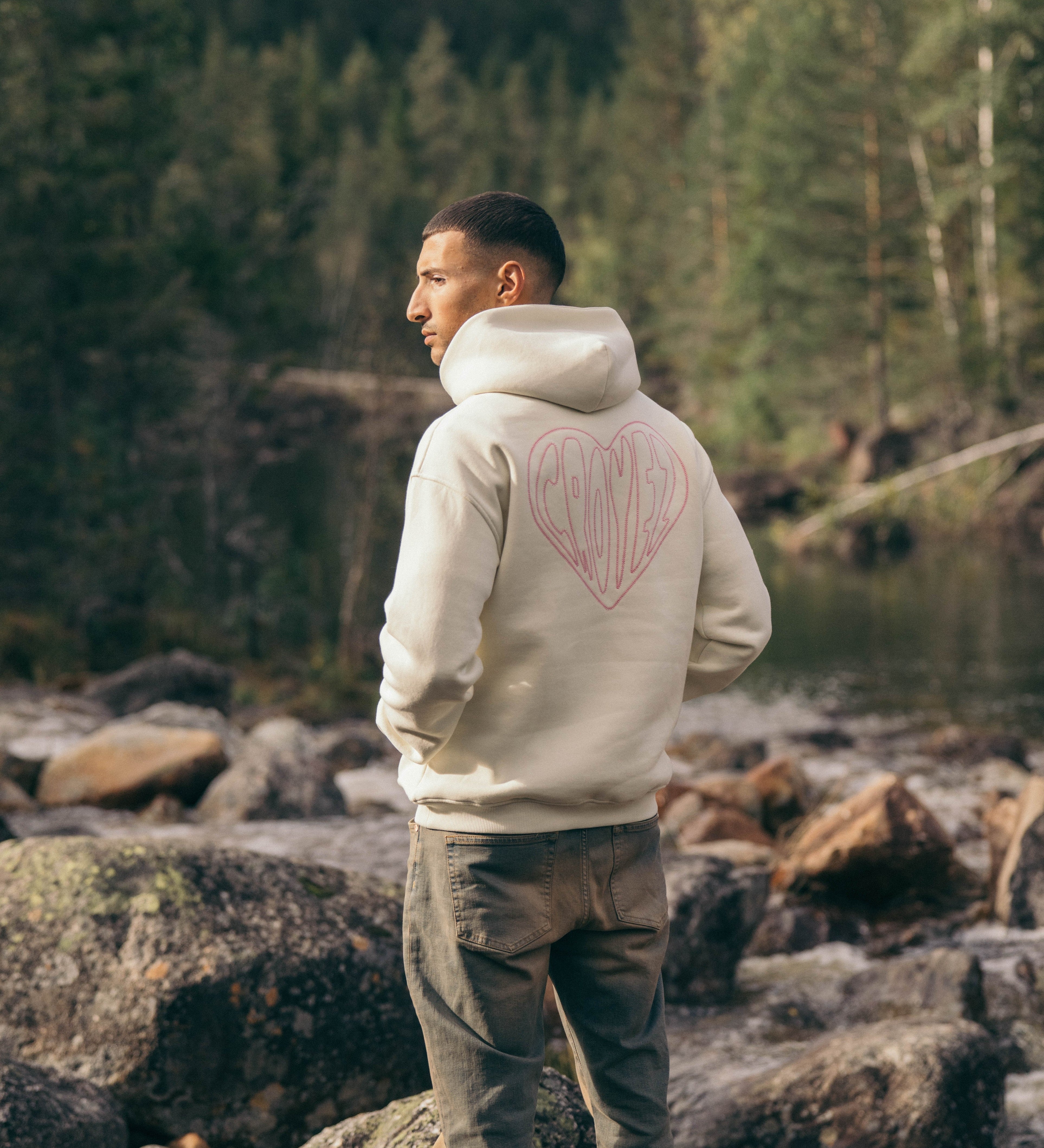 Valentijnsdag bij Croyez: Het hart als symbool van verbinding