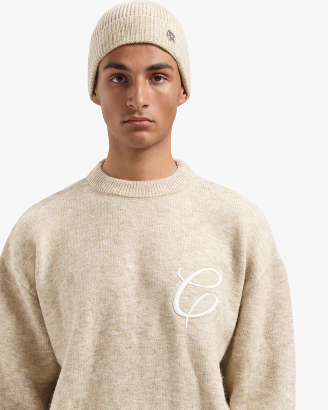 CROYEZ INITIAL BEANIE | CREAM