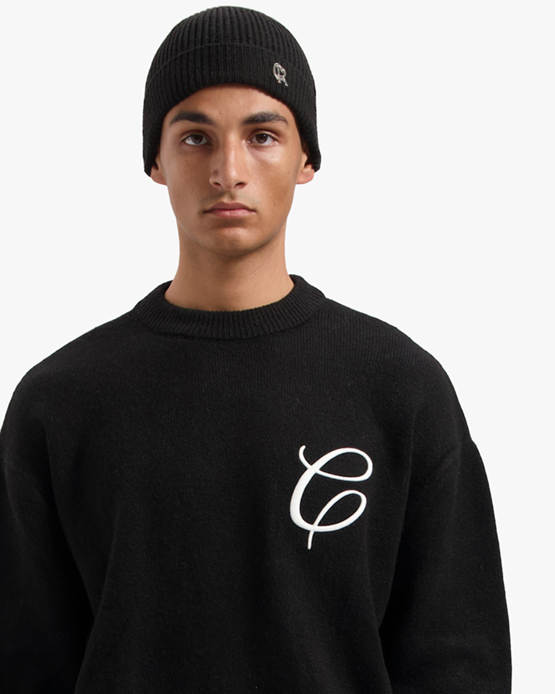 CROYEZ INITIAL BEANIE - BLACK