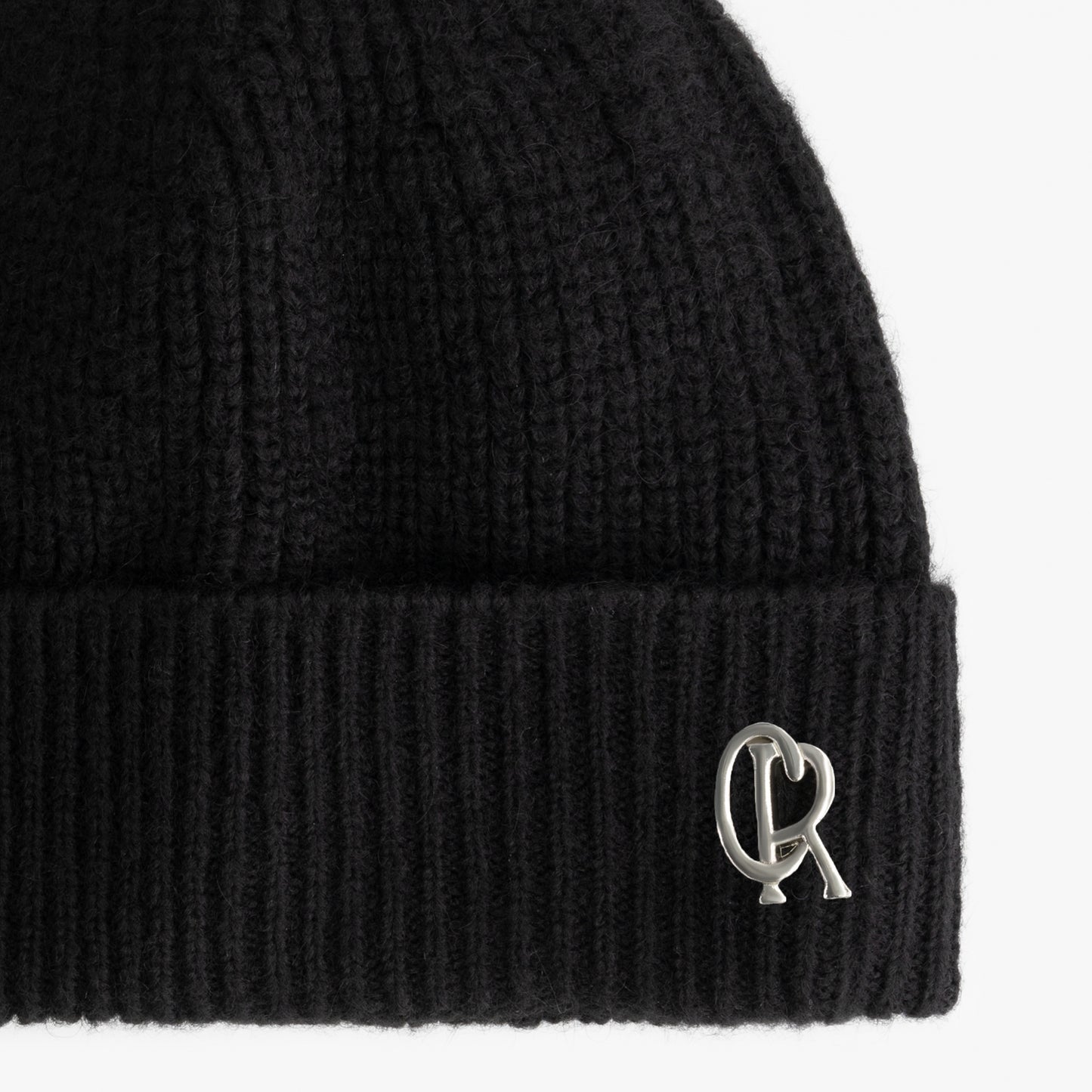 CROYEZ INITIAL BEANIE - BLACK