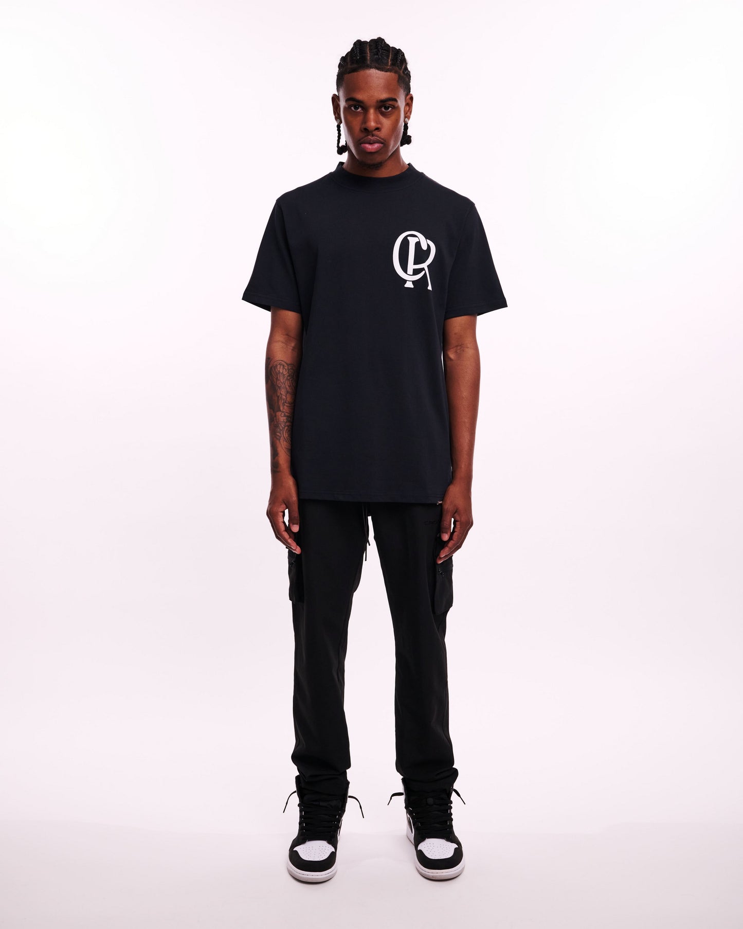 CROYEZ INITIAL T-SHIRT - BLACK/WHITE