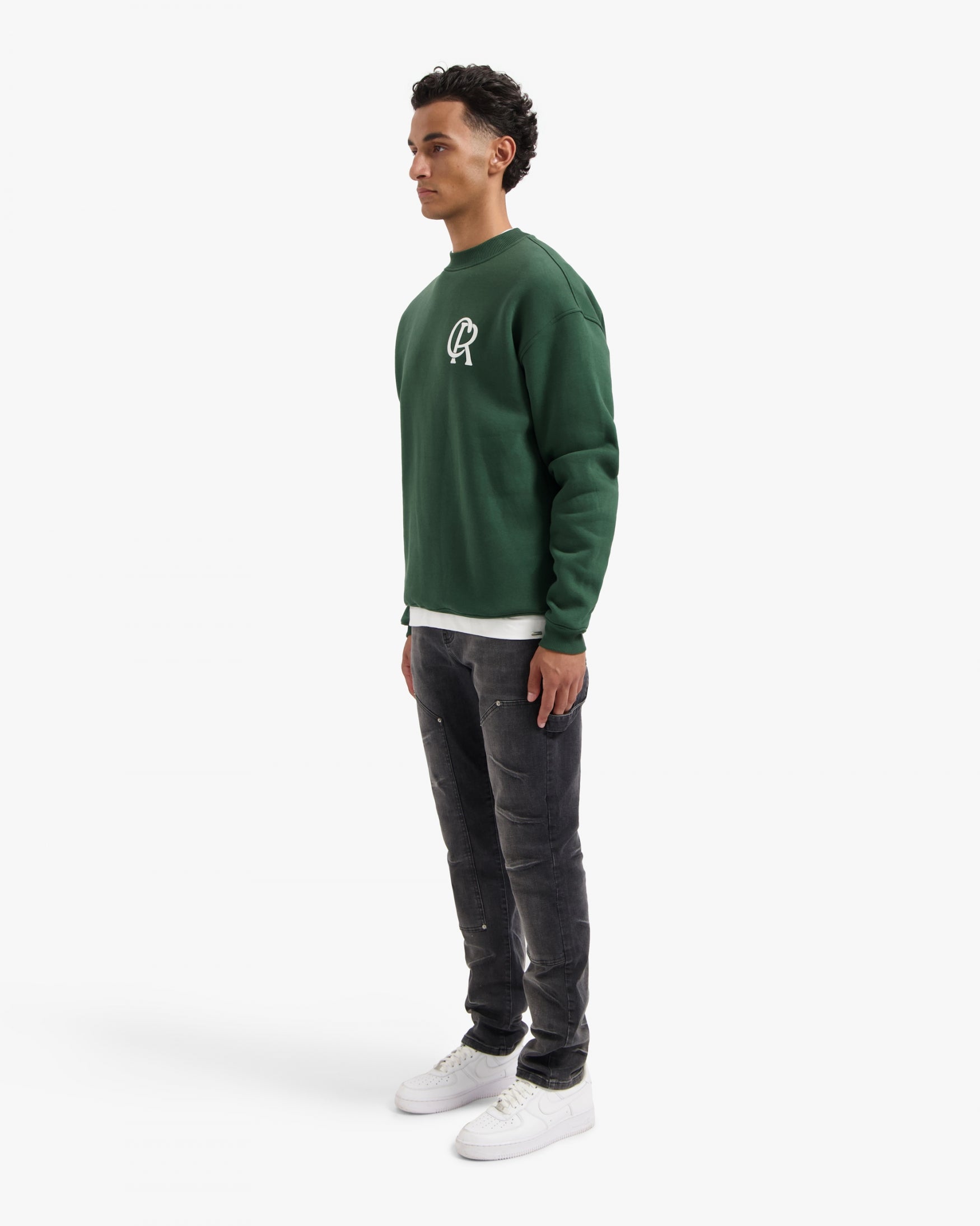 CROYEZ INITIAL SWEATER | DARK GREEN