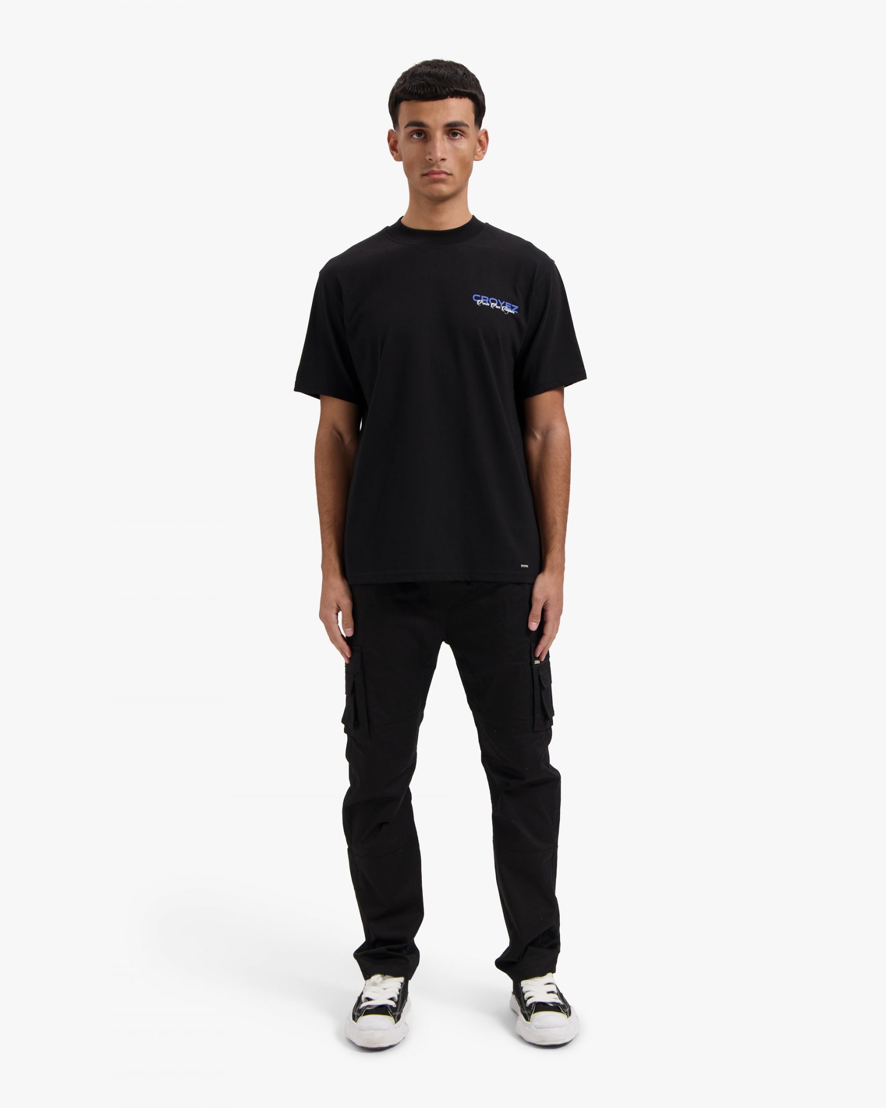 CR1-BF24-09_BLACK_COBALT_Fullbody_Jpg_High_res_1_d5c911f0-6361-414f-a4ca-17bdf260b74e.jpg