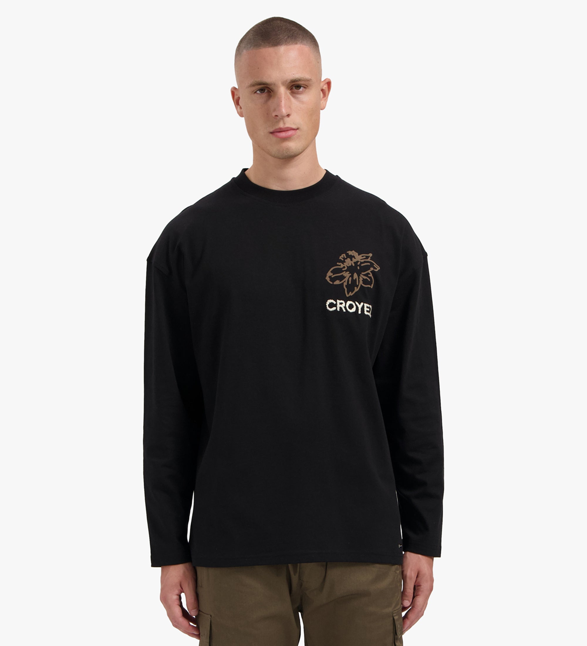 CR1-FW25-25_Fullbody_Jpg_High_res_1.jpg