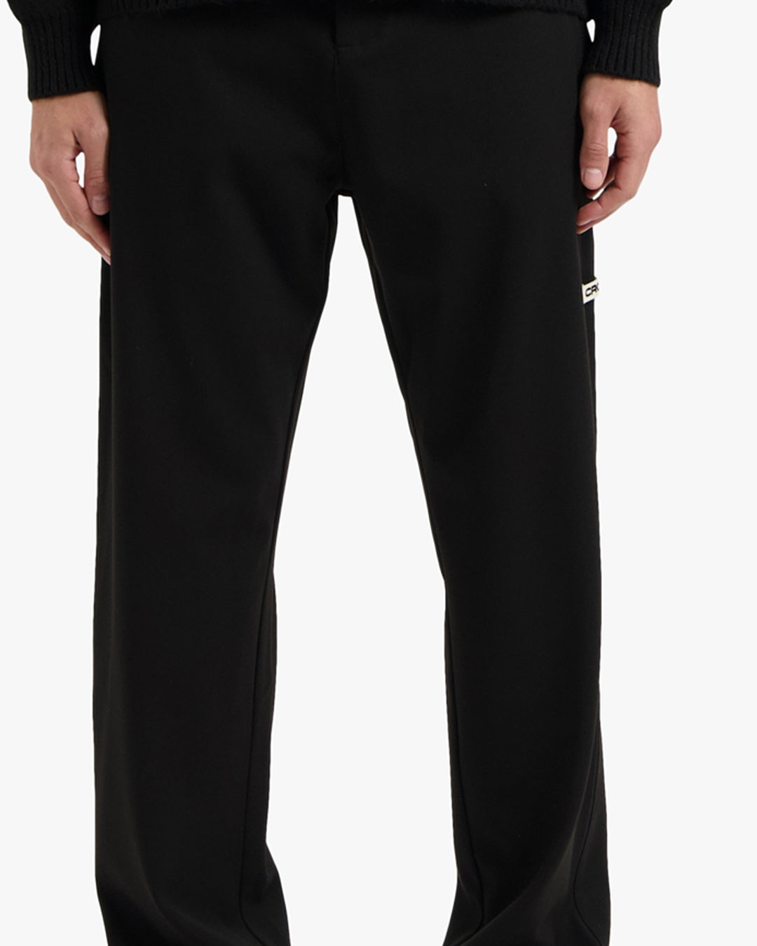 CR1-PS25-25_BLACK_CR1-PS25-21_BLACK_Fullbody_Jpg_High_res_1_-_chino_front.jpg
