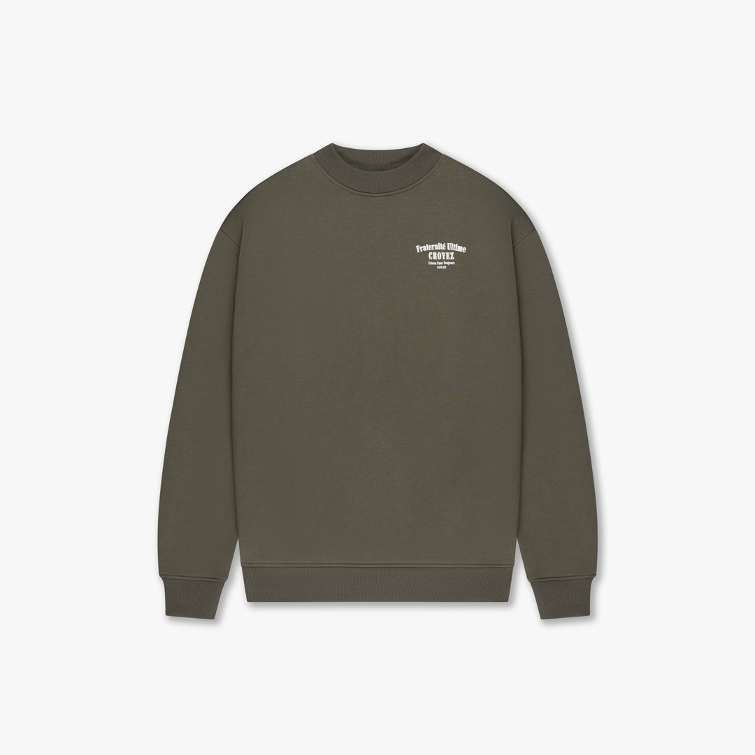 CR1_FW25_07_2103_Fraternite_Sweater_Dusty_Olive_Front.jpg
