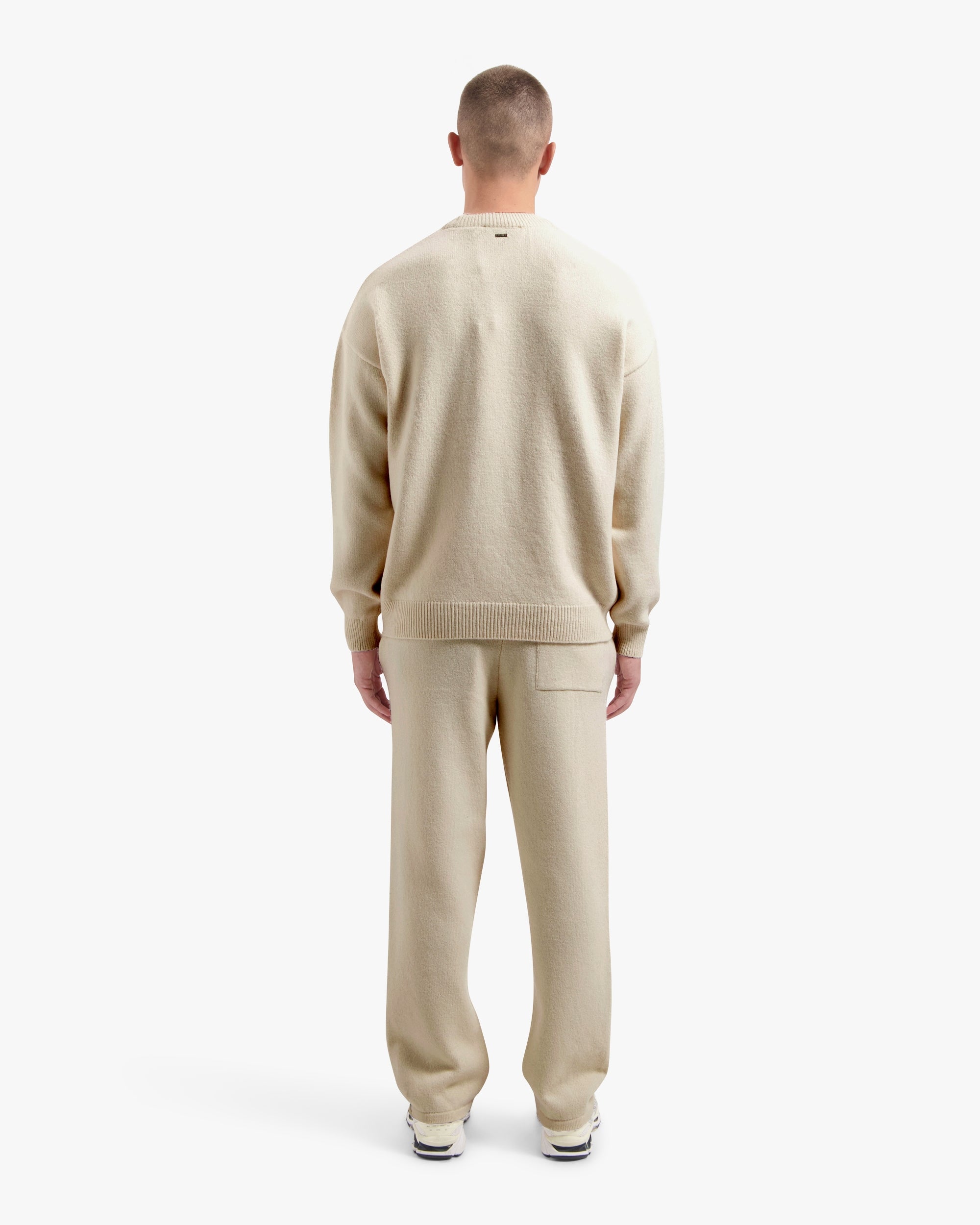 CROYEZ FLUFFY ESSENCE KNIT SWEATER | SAND