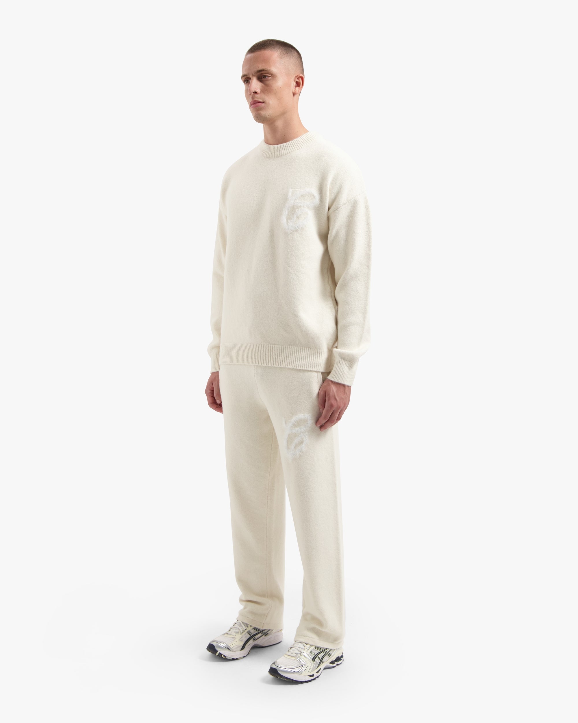 CROYEZ FLUFFY ESSENCE KNIT SWEATER | CREAM