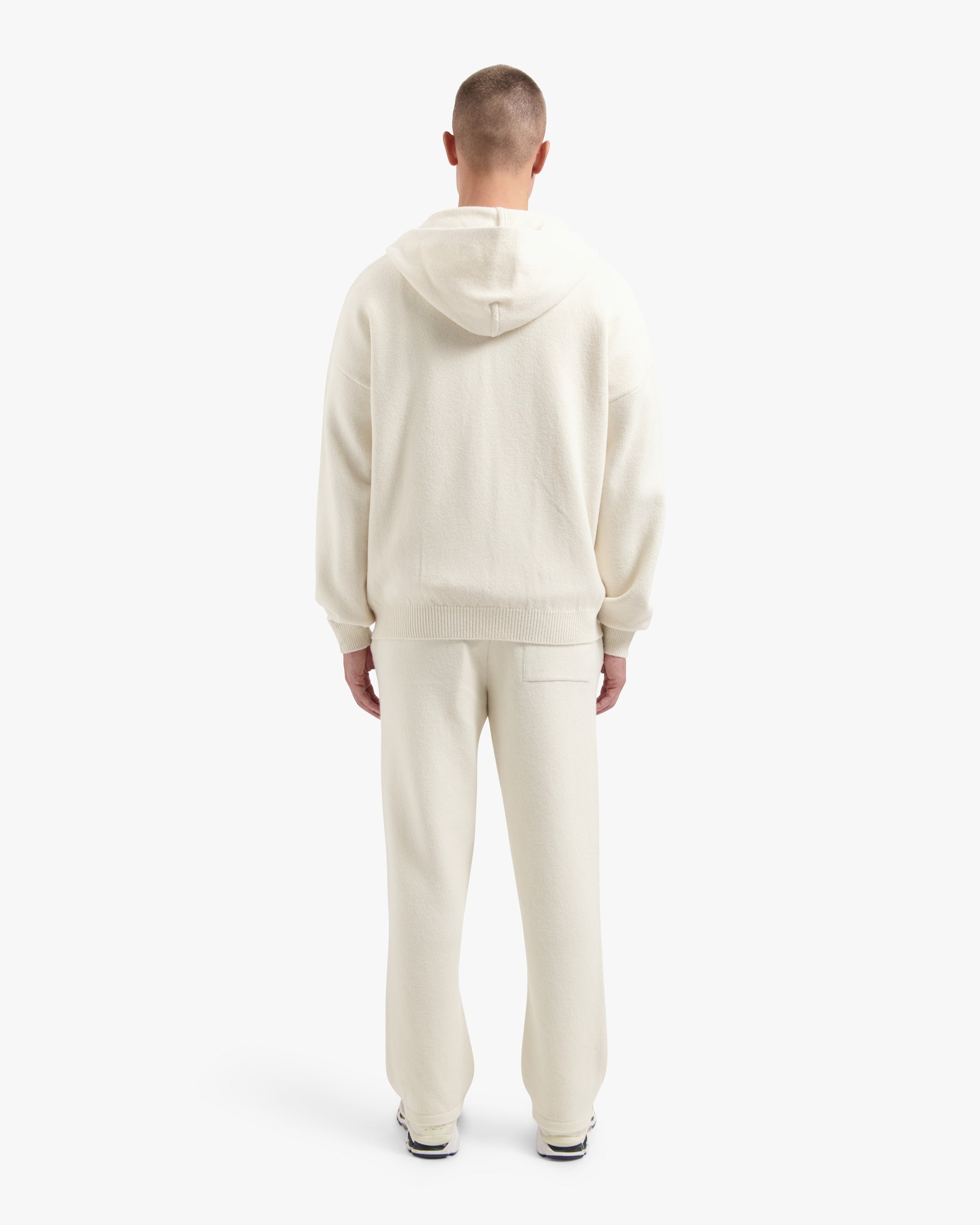 CROYEZ FLUFFY ESSENCE KNIT SWEATPANTS | CREAM