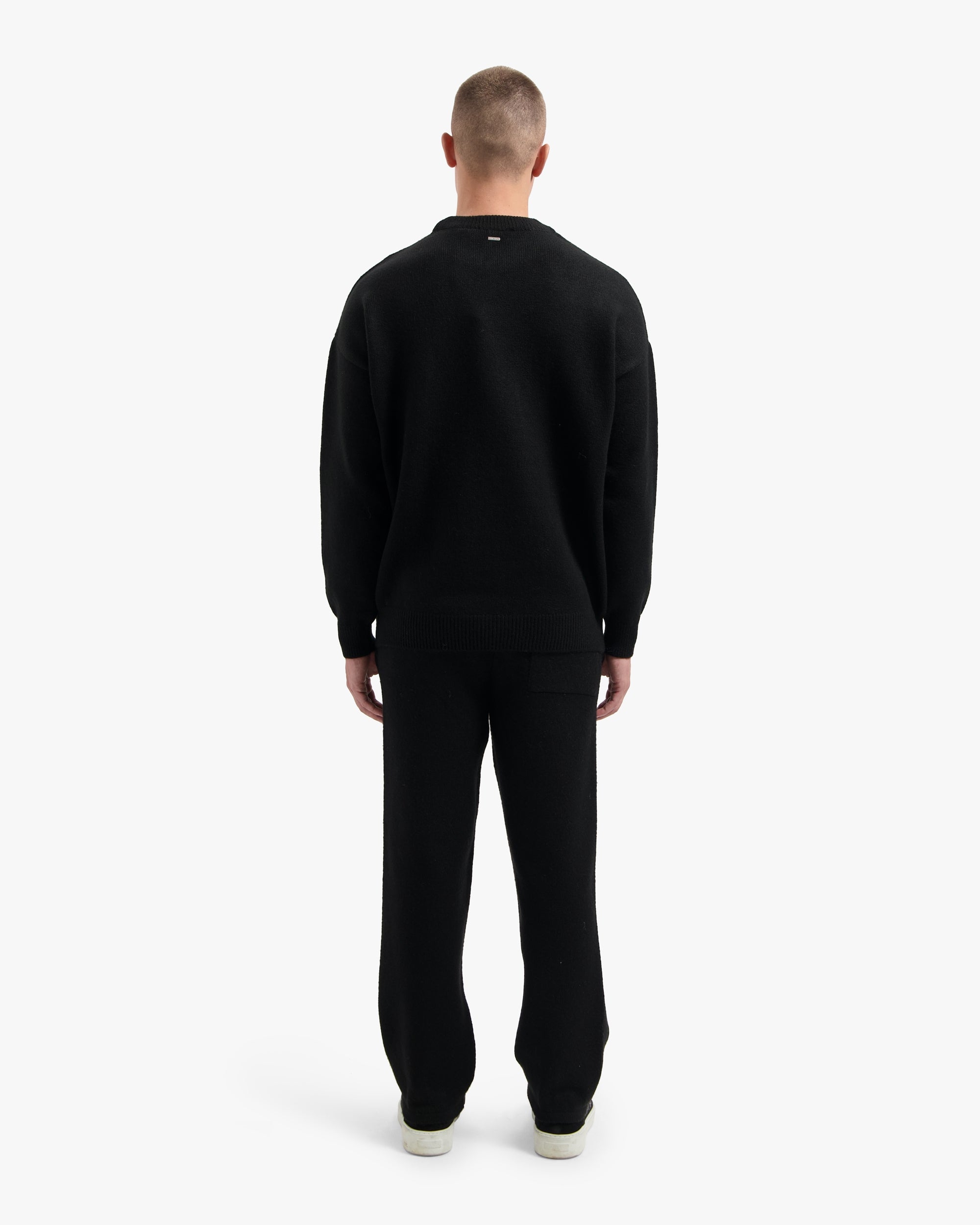 CROYEZ FLUFFY ESSENCE KNIT SWEATER | BLACK