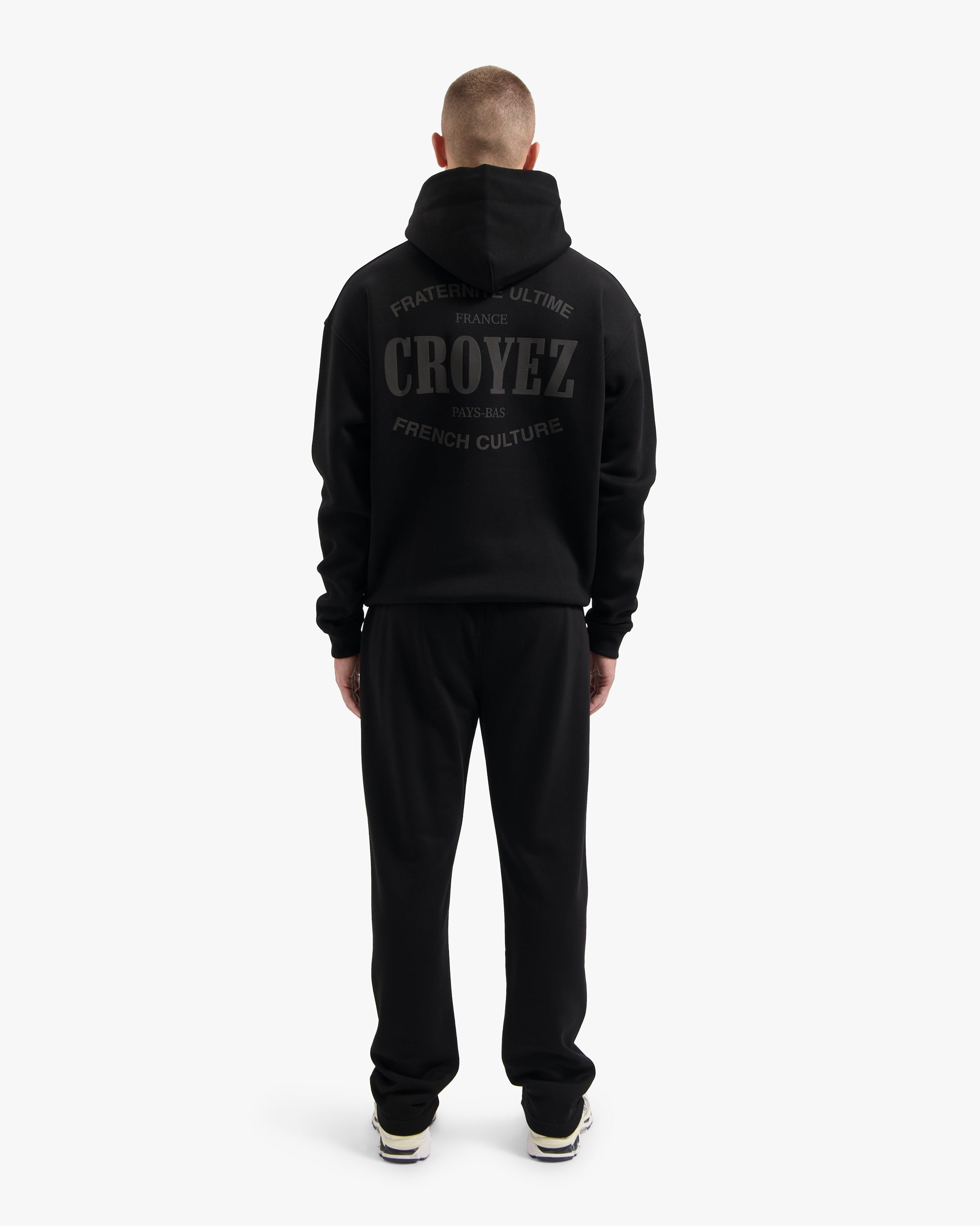 CROYEZ STAMP STRAIGHT LEG SWEATPANTS | BLACK