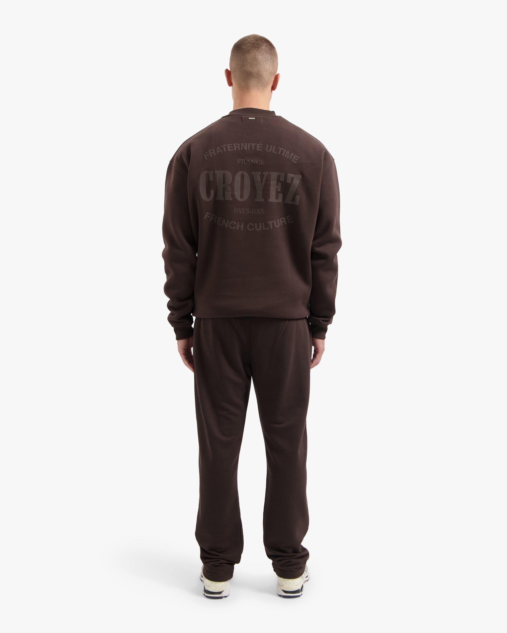 CROYEZ STAMP SWEATER | BROWN
