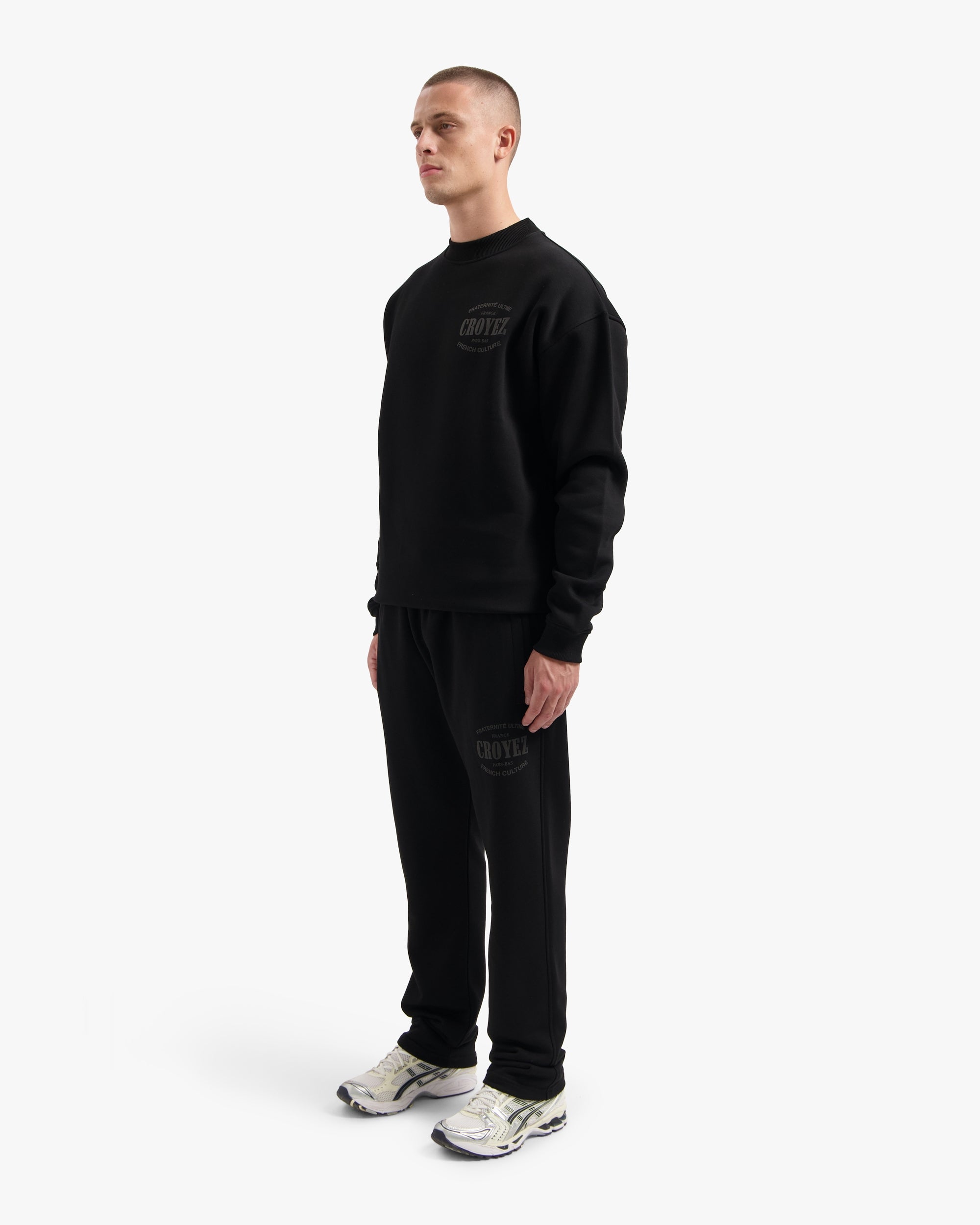 CROYEZ STAMP SWEATER | BLACK