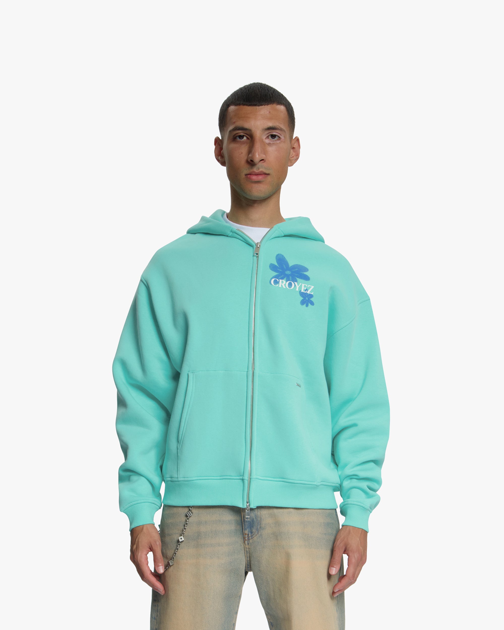 CR5_Fullbody_Jpg_High_res_5.jpg
