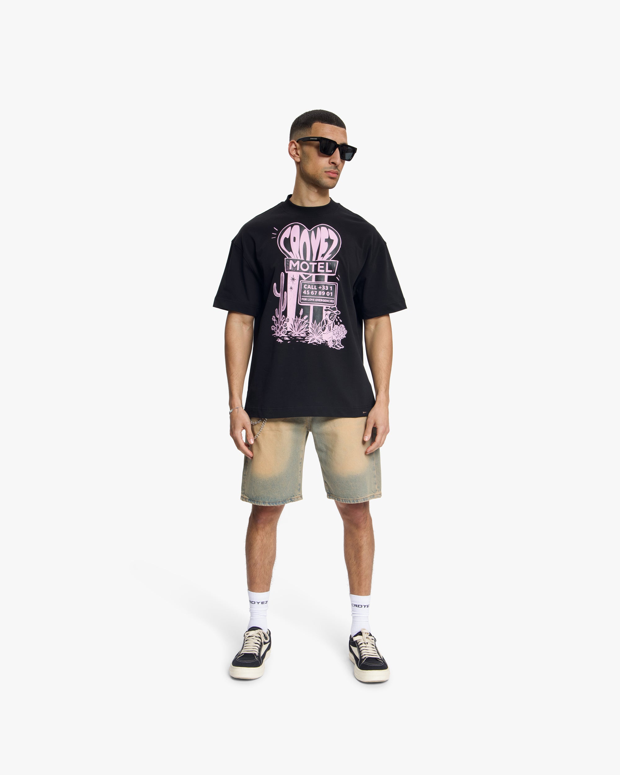 Croyez Motel T-Shirt | Black