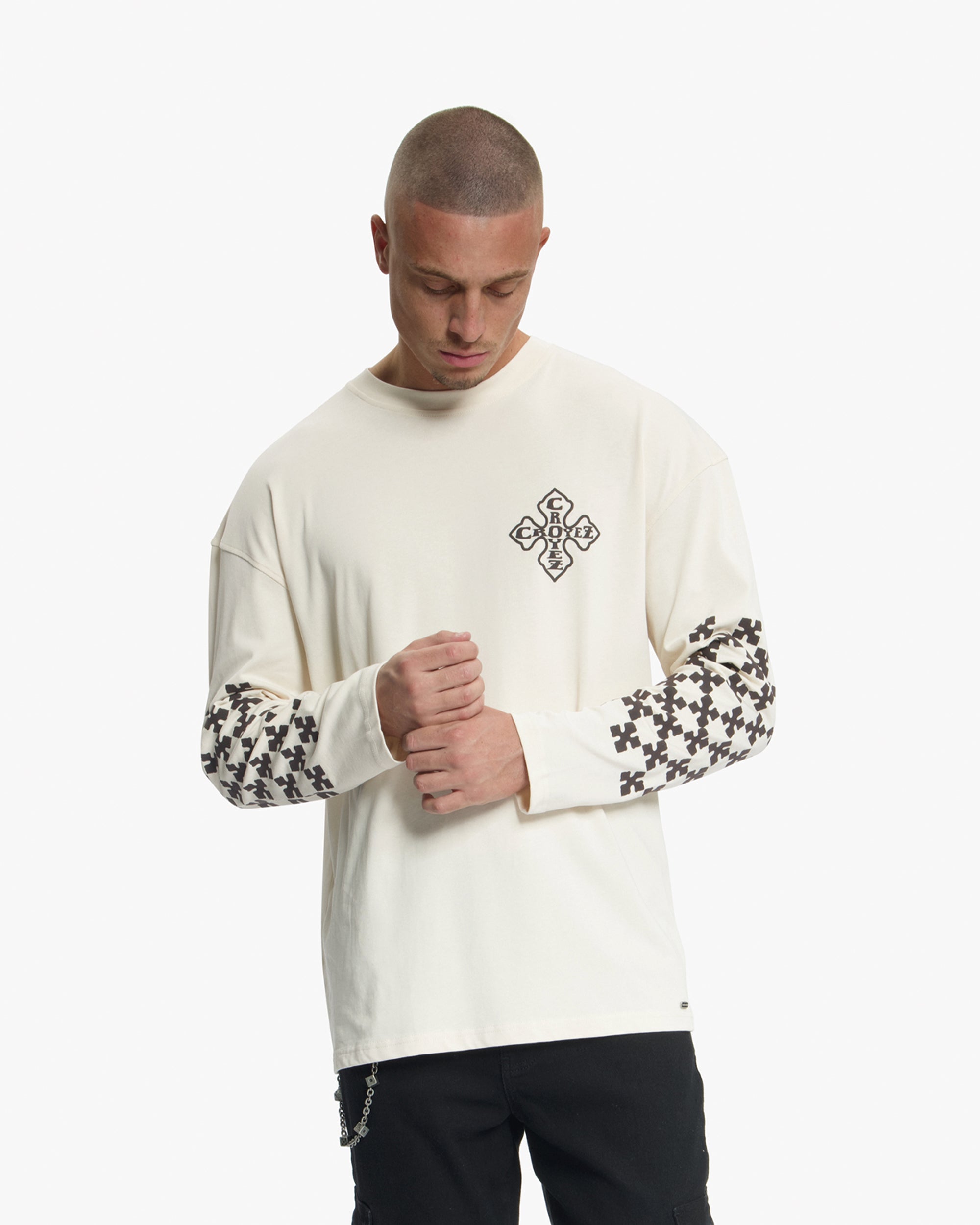Croyez Cross Longsleeve T-Shirt | Light Beige