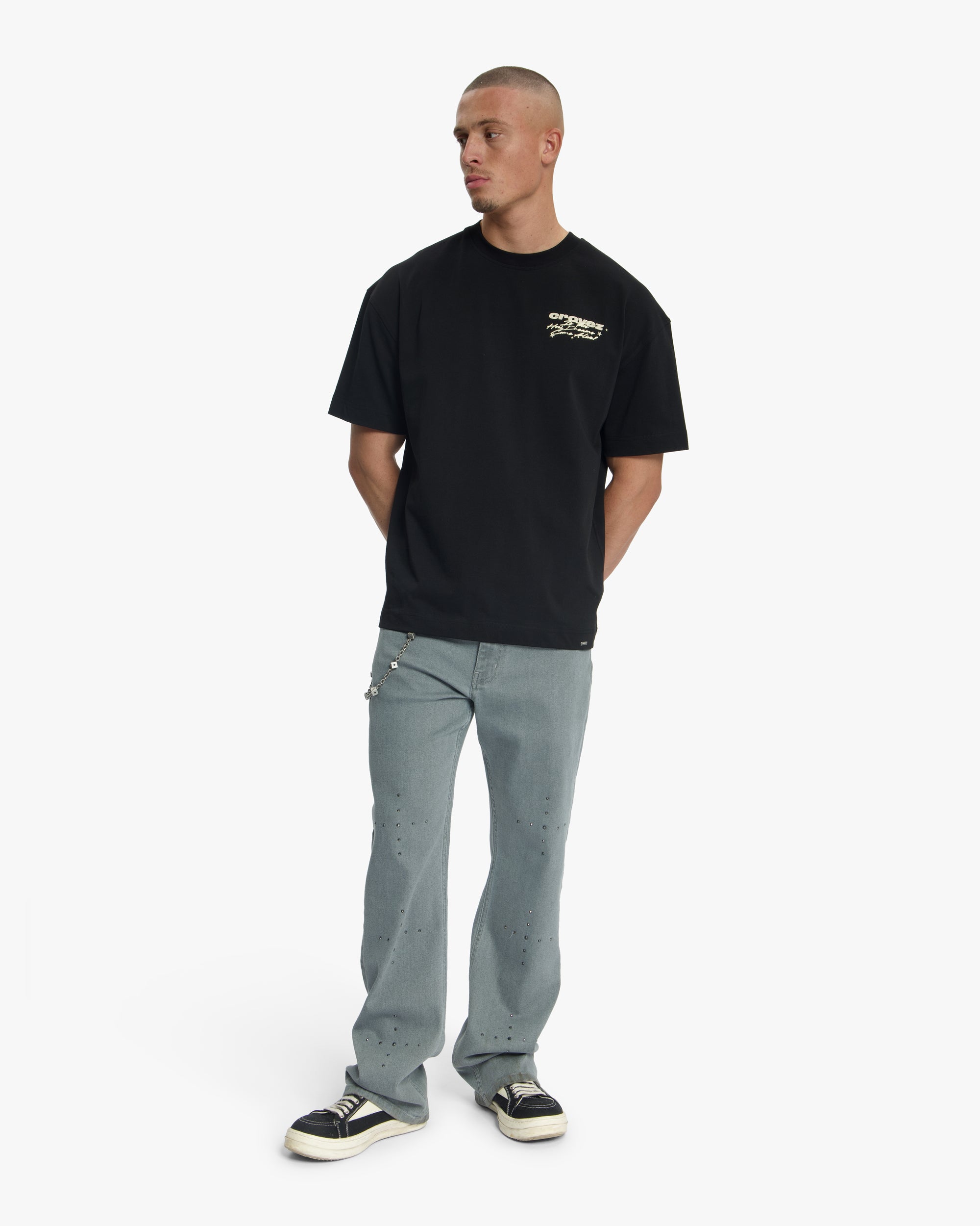 CRA50026059_Fullbody_Jpg_High_res_11_695e7f7e-8ff3-4825-9252-41c3afbb5733.jpg