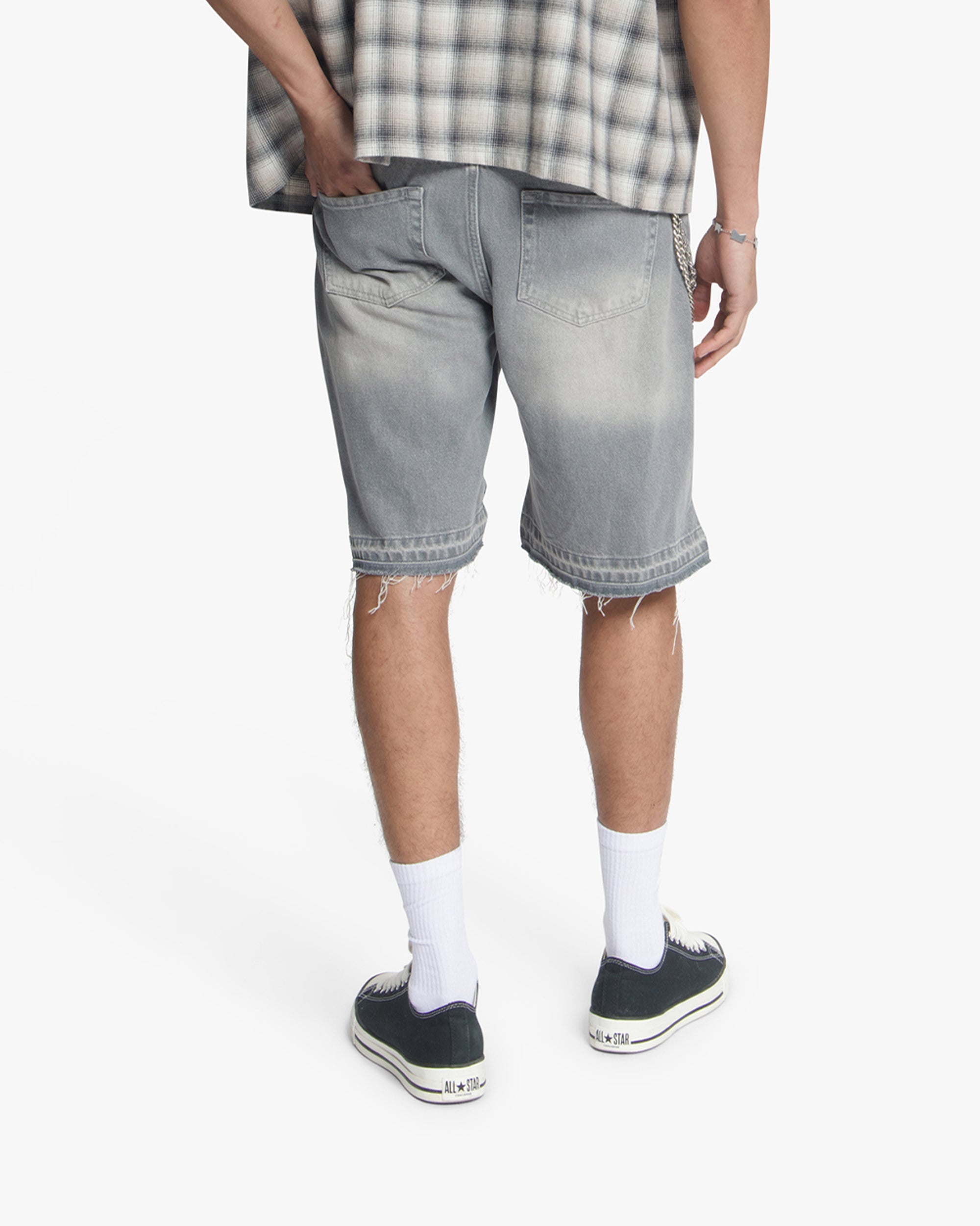 Croyez CD2 Stepped Hem Shorts | Light Grey