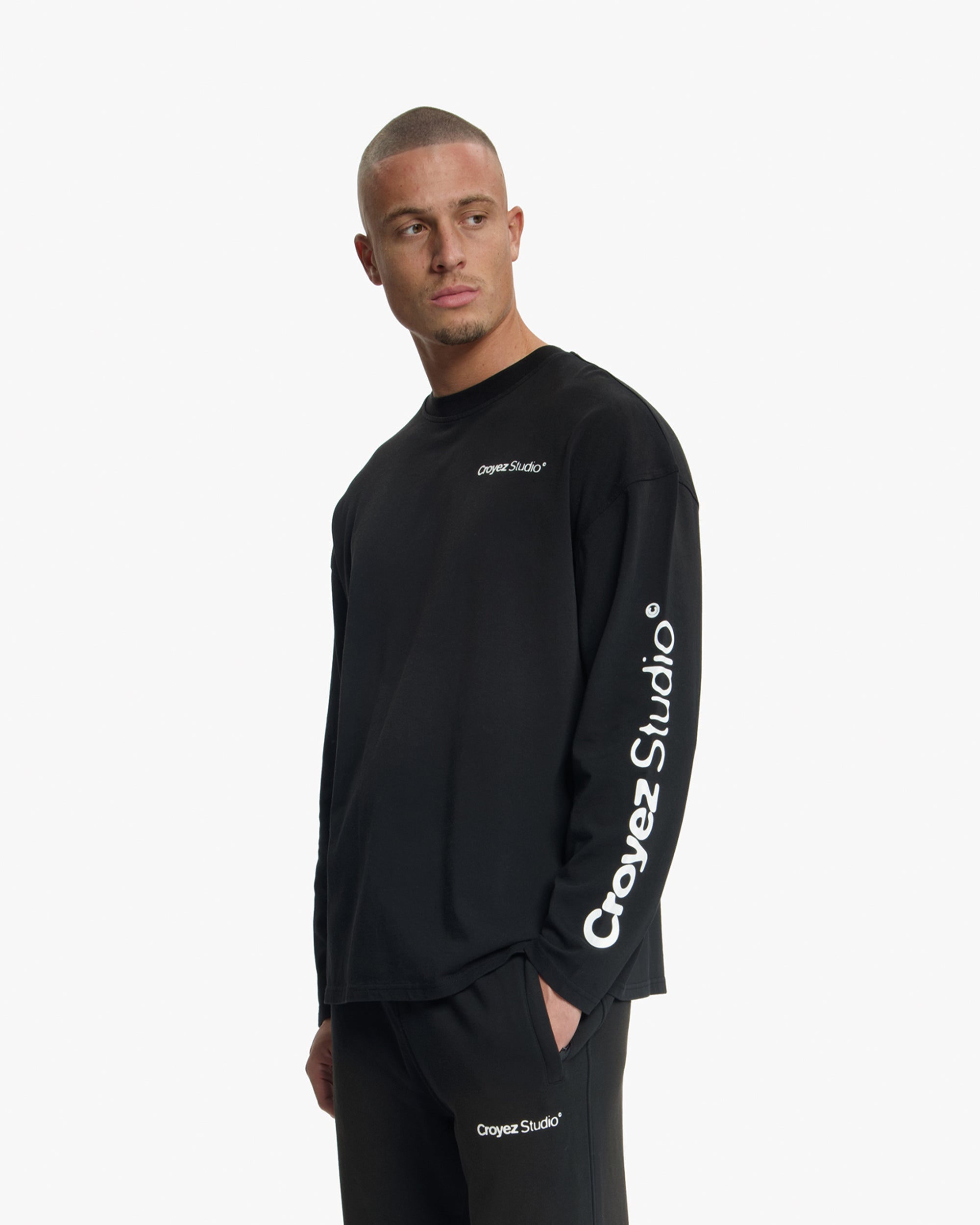 Croyez Studio Faded Longsleeve T-Shirt | Black