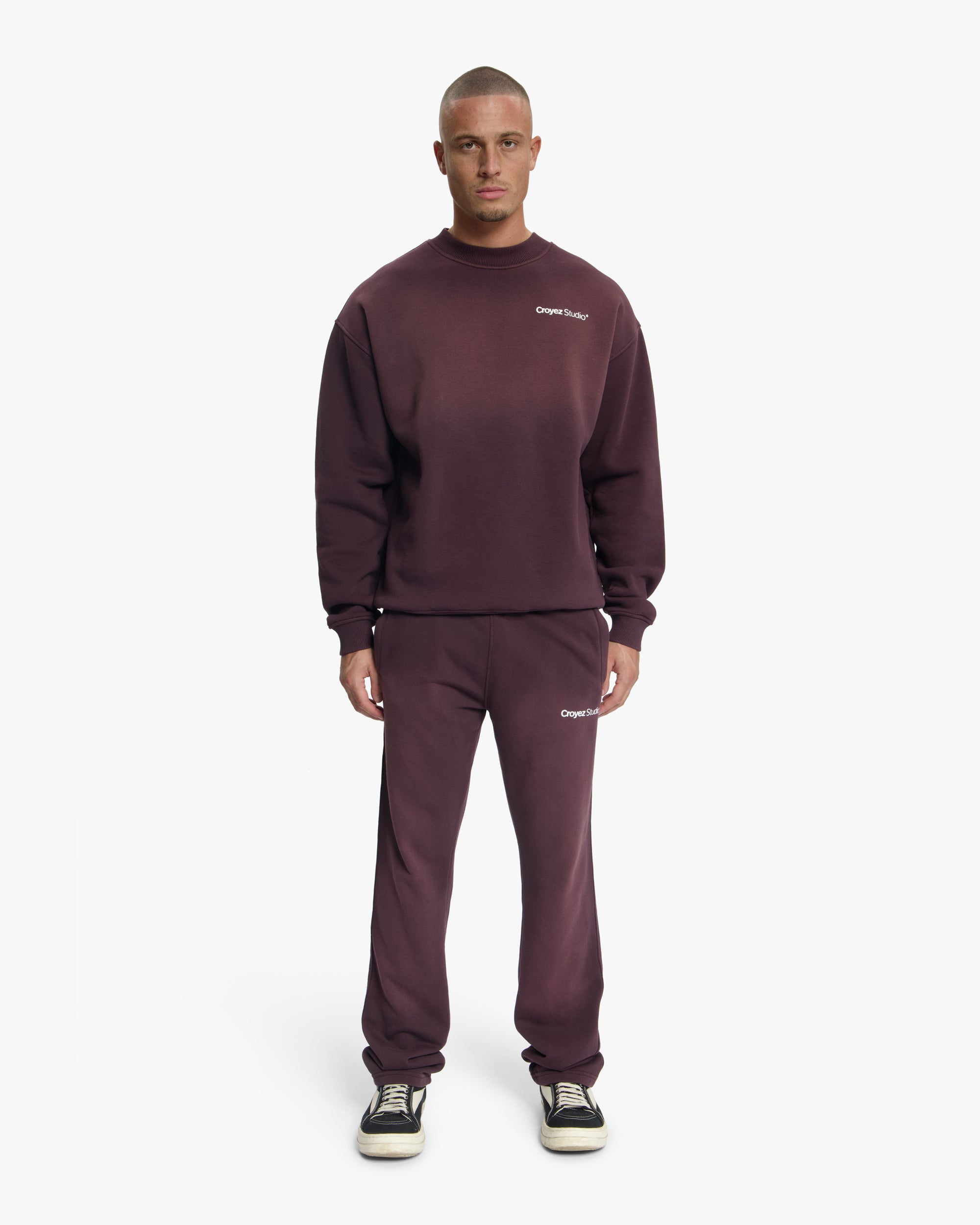 Croyez Studio Faded Straight Leg Sweatpants | Raisin Red