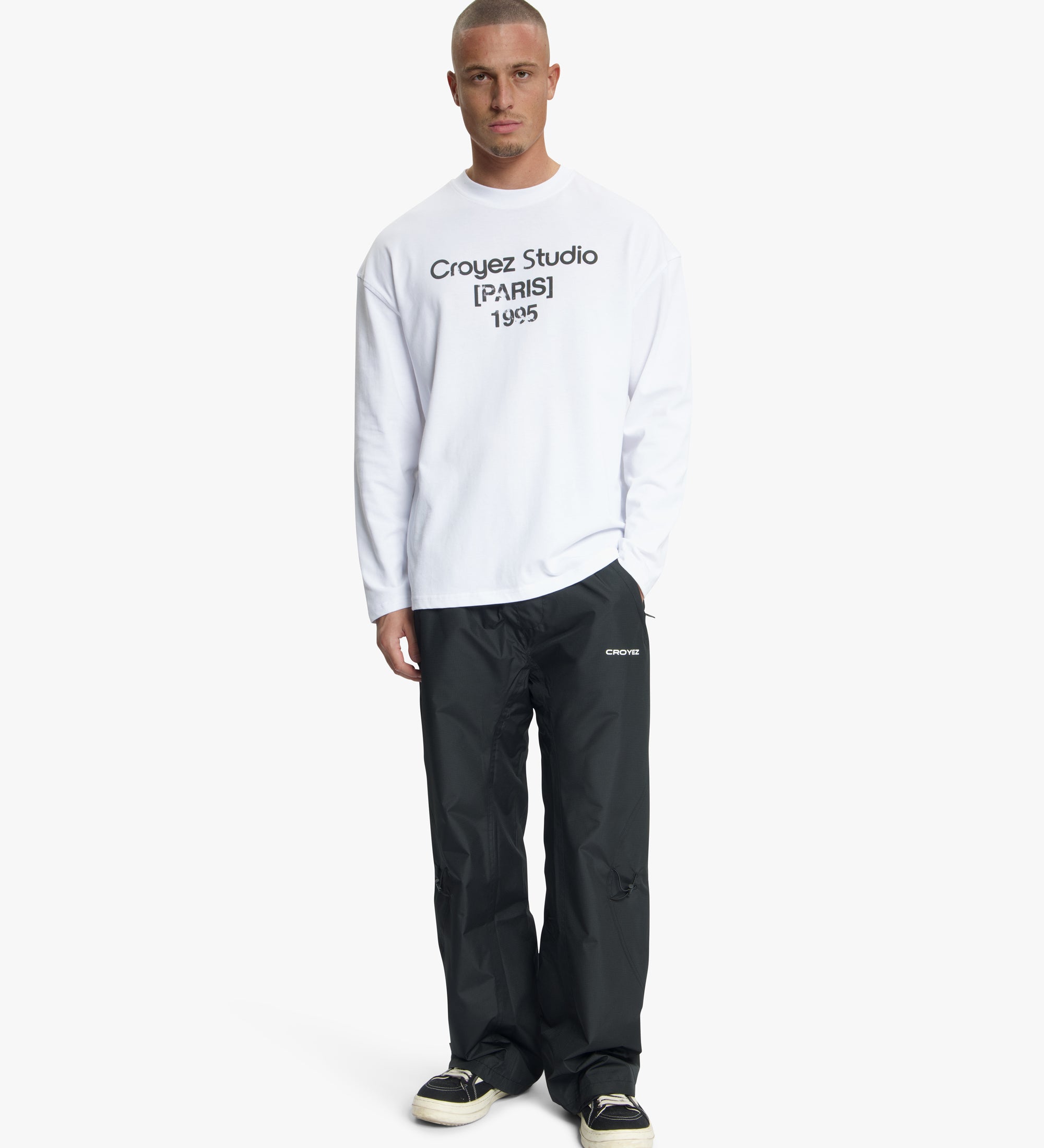 CRB50026037_Fullbody_Jpg_High_res_3_7a6bb8e5-c70b-4eca-8cba-89962d4dbf81.jpg