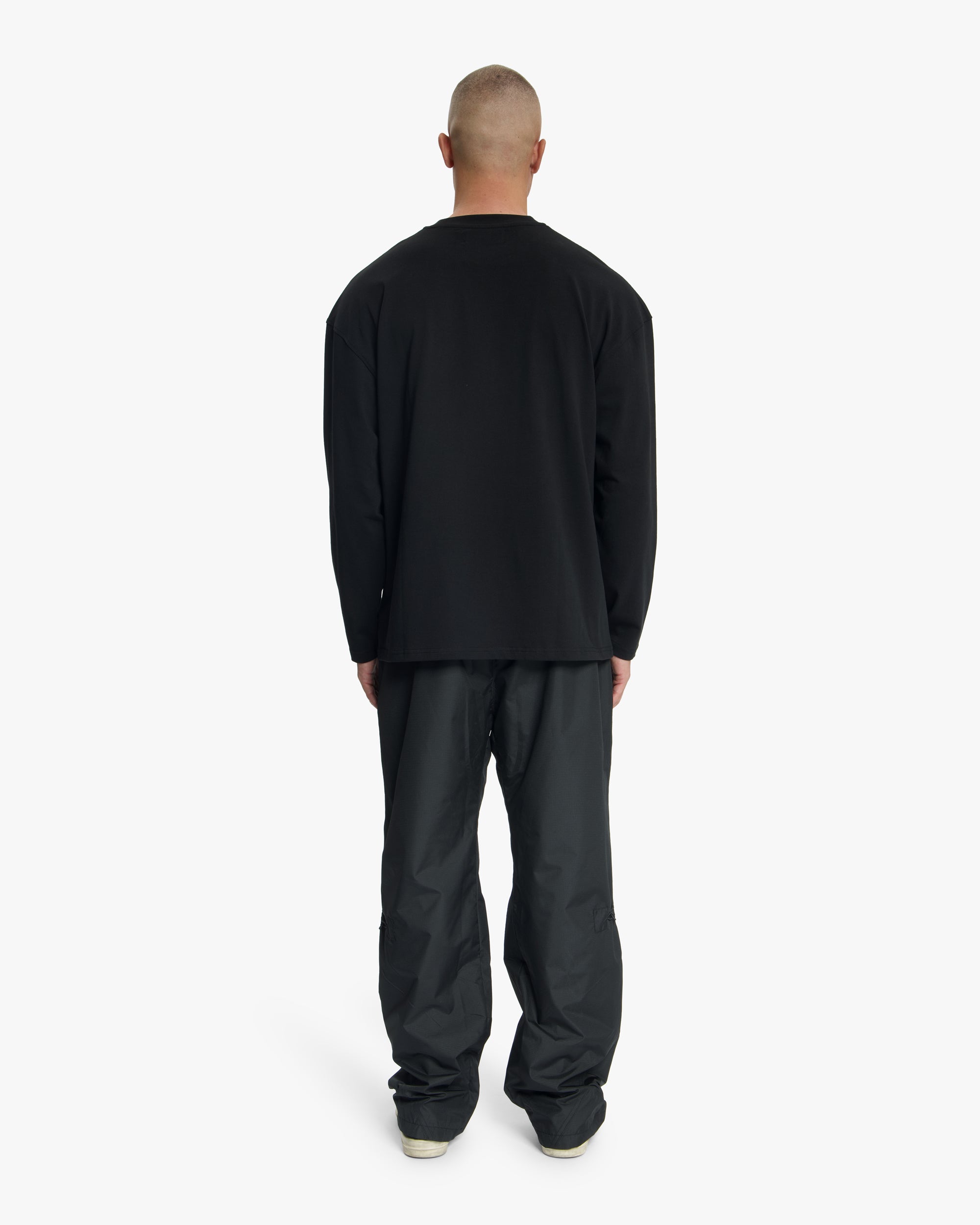 CRB50026037_Fullbody_Jpg_High_res_8_d2e46eb4-79d5-4240-a917-ee3477d26fec.jpg