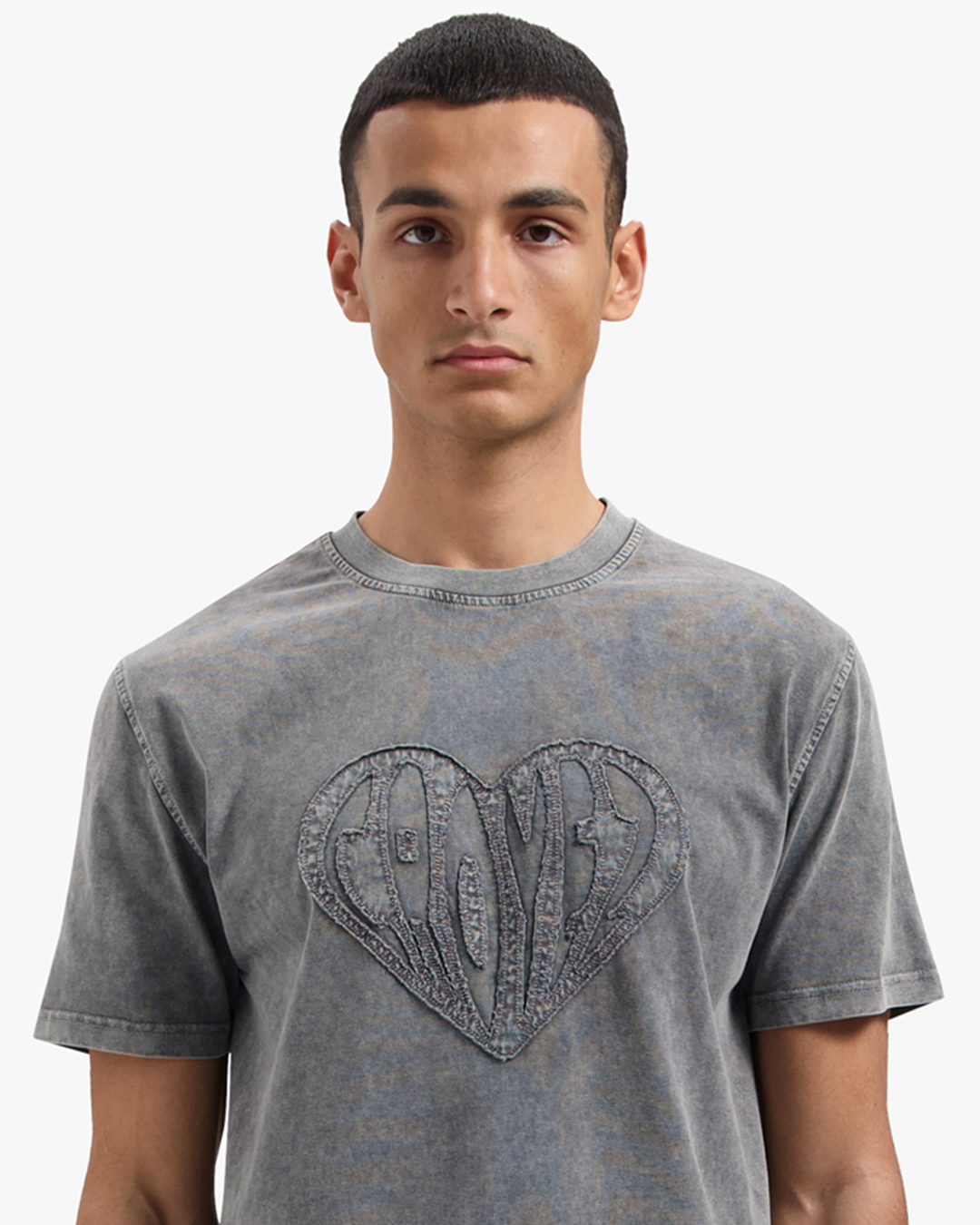CROYEZ CUT OUT HEART T-SHIRT | ACID WASH