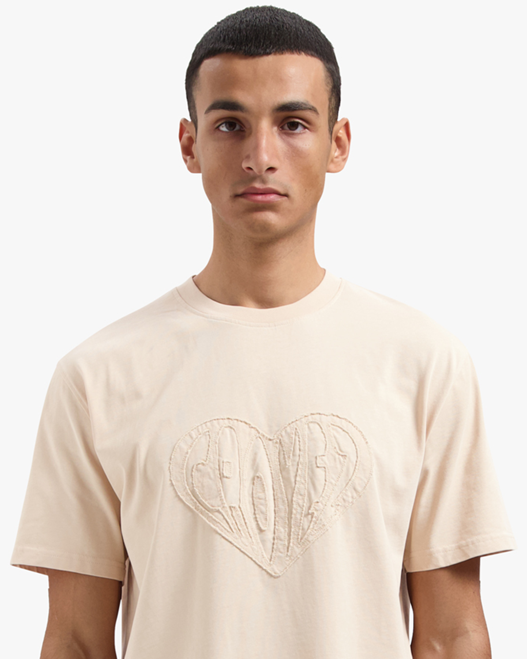 CROYEZ CUT OUT HEART T-SHIRT | BEIGE
