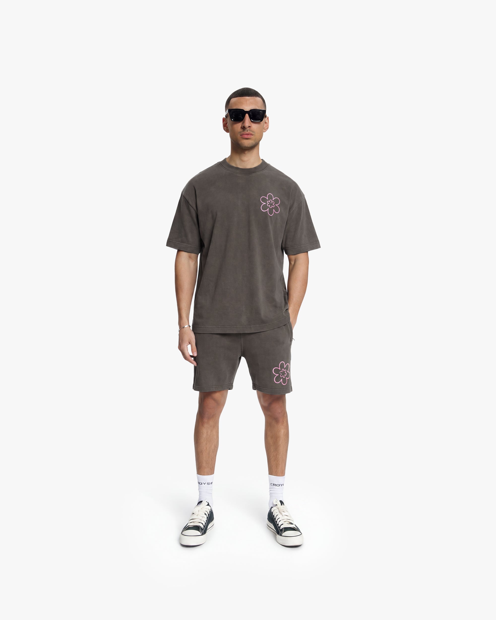Contour_De_La_Fleur_T-Shirt_Washed_Brown_full_front.jpg