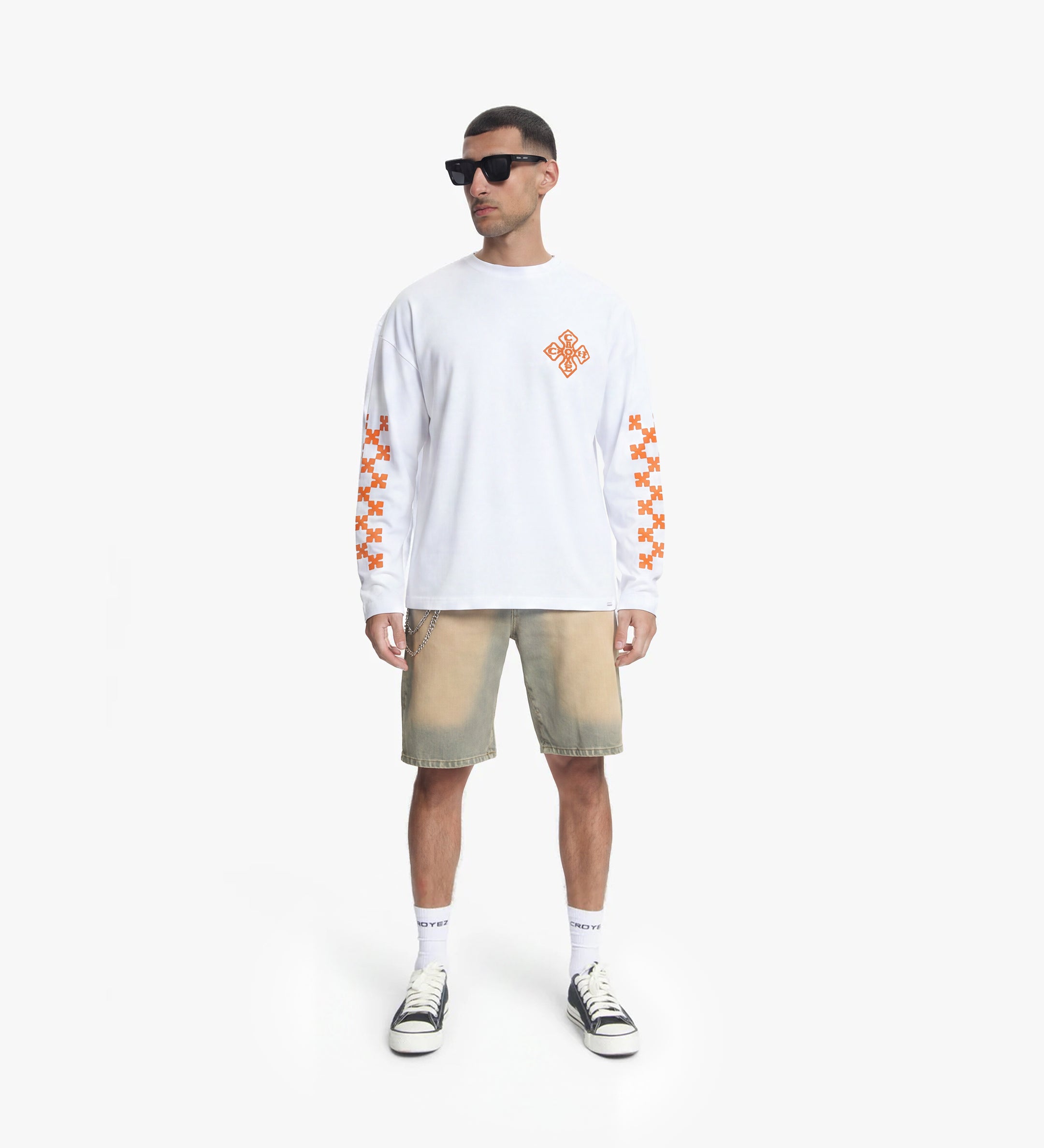 Cross_Longsleeve_Orange_White_-_full_front.jpg