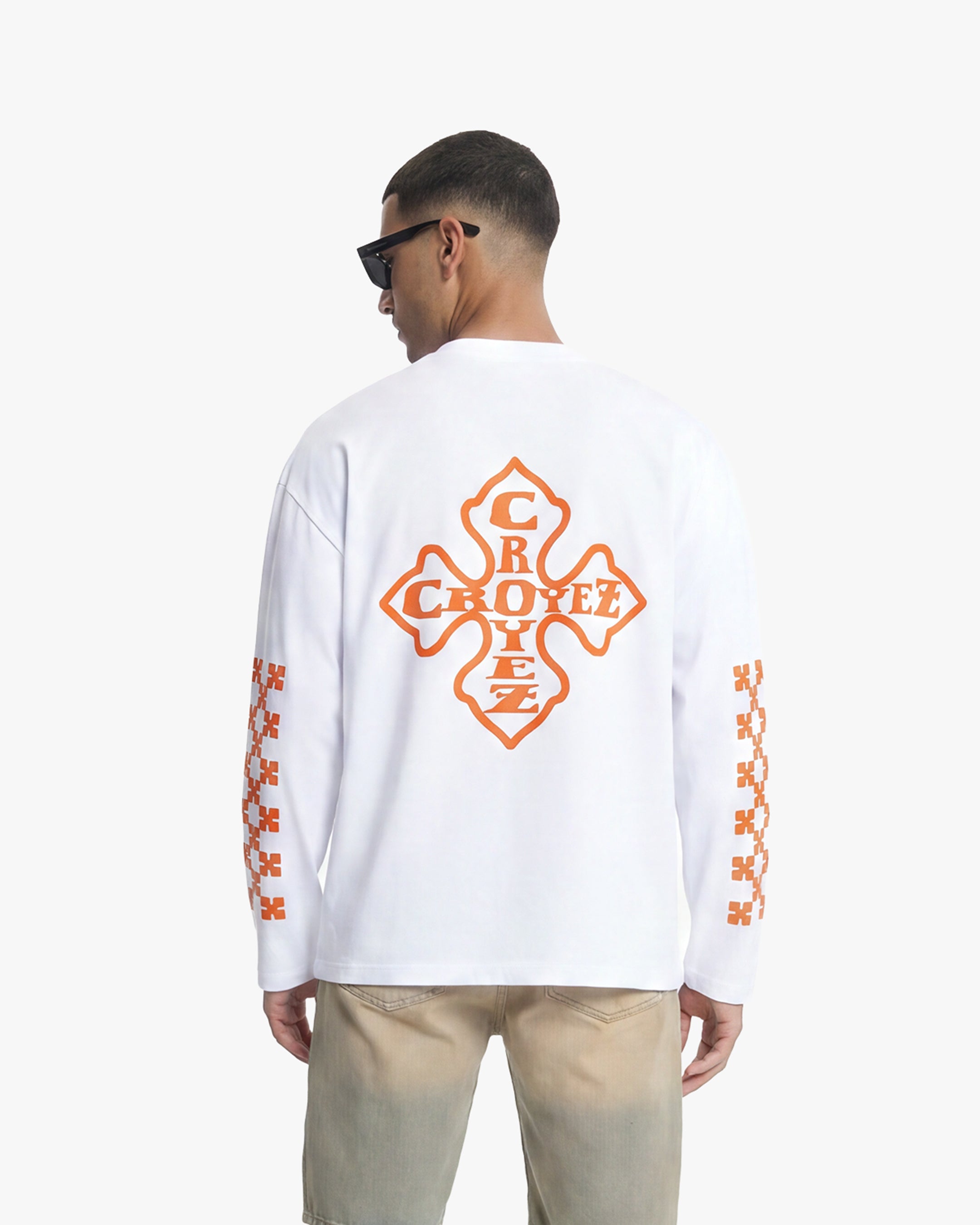 Cross_Longsleeve_Orange_White_-_medium_back.jpg
