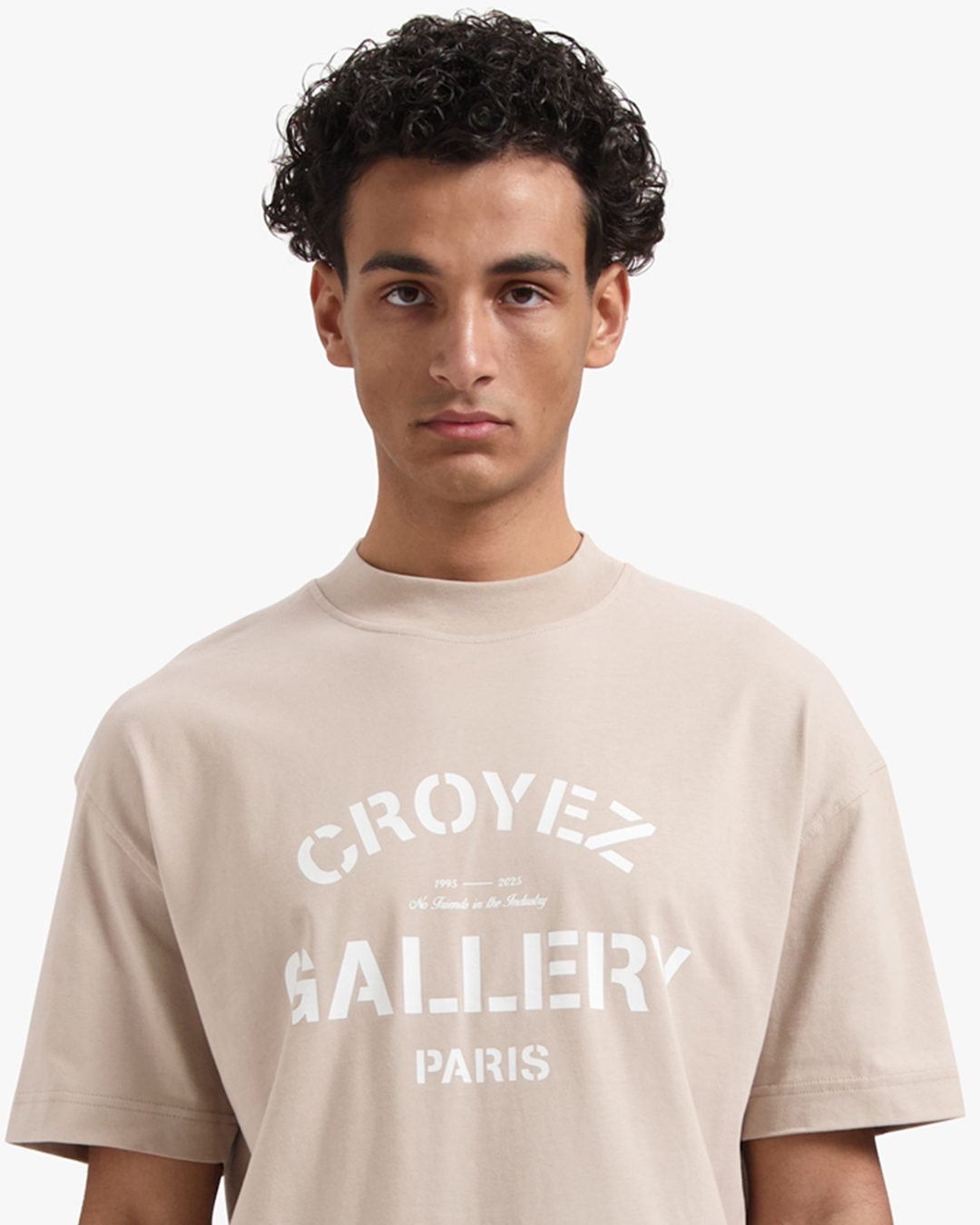 CROYEZ GALLERY FRONT T-SHIRT | STONE