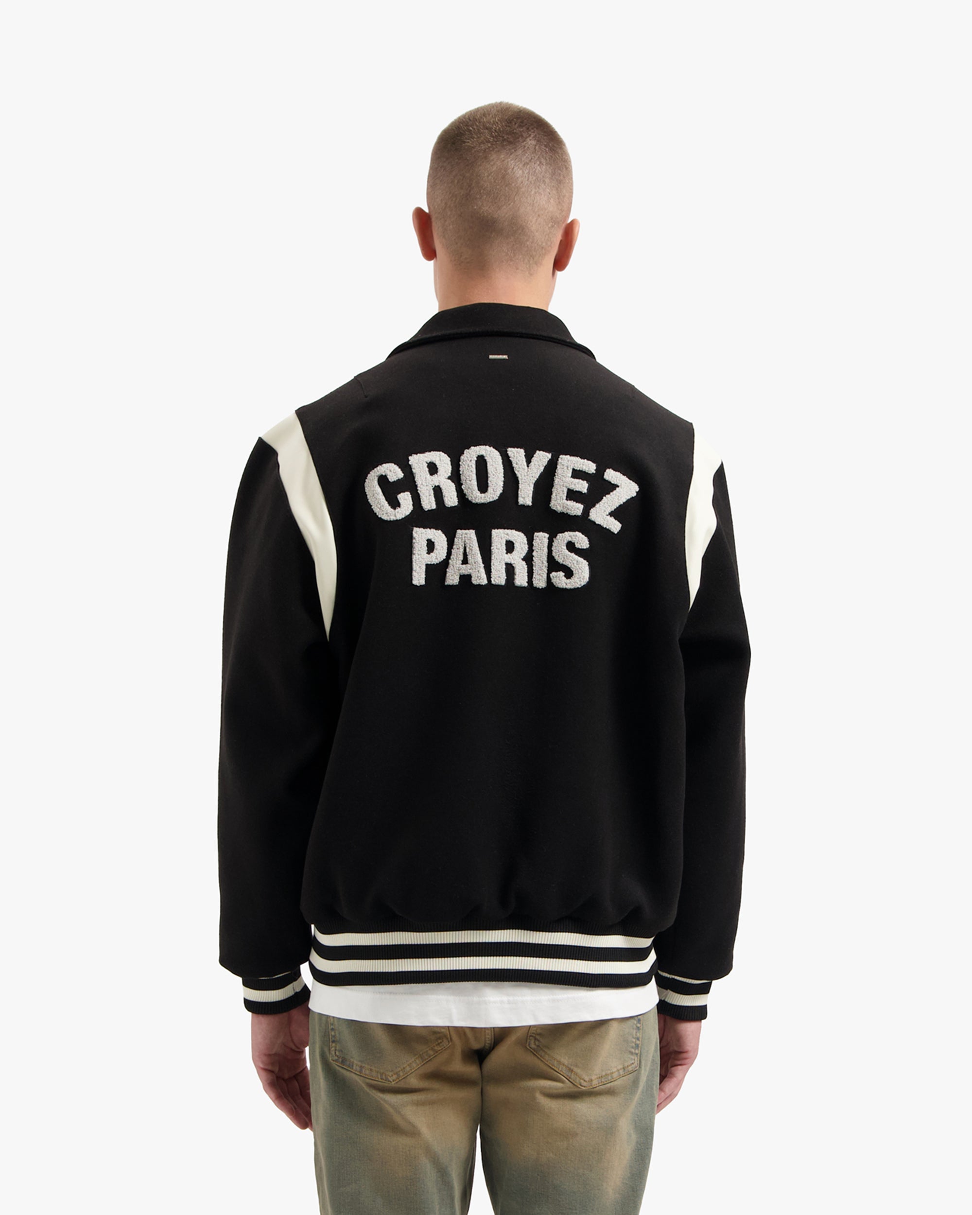 cr1-fw25-31_Fullbody_Jpg_High_res_3.jpg