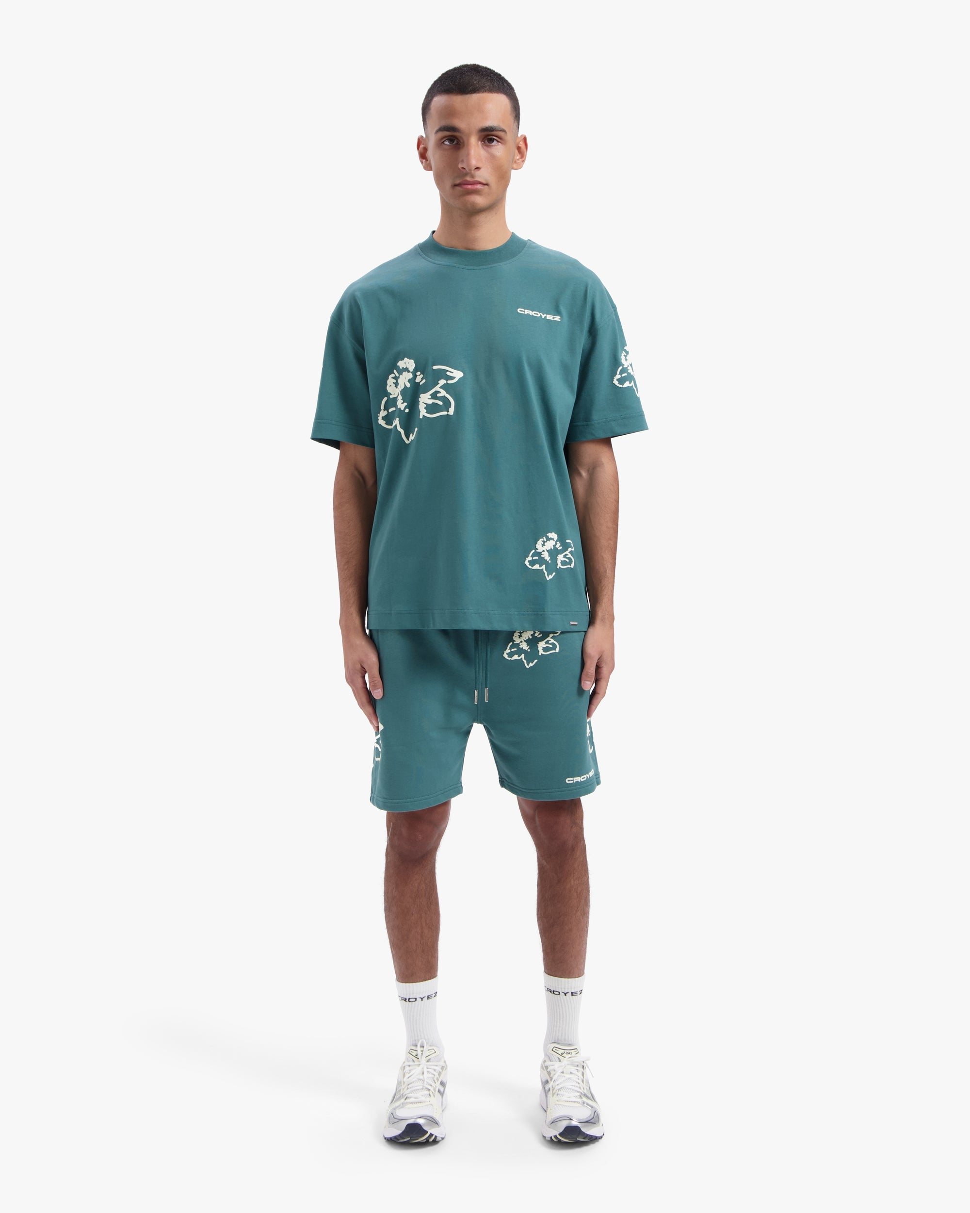 CROYEZ INITIAL FLOWER T-SHIRT | GREEN/OFF-WHITE