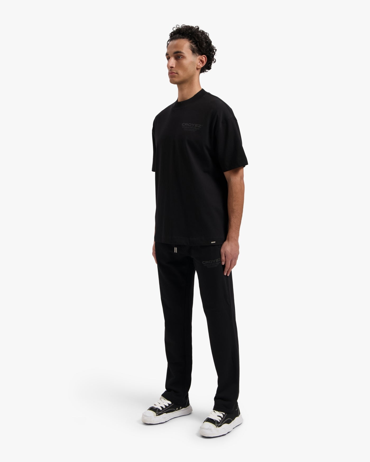 CROYEZ WORLDWIDE SUPPLIER T-SHIRT | BLACK