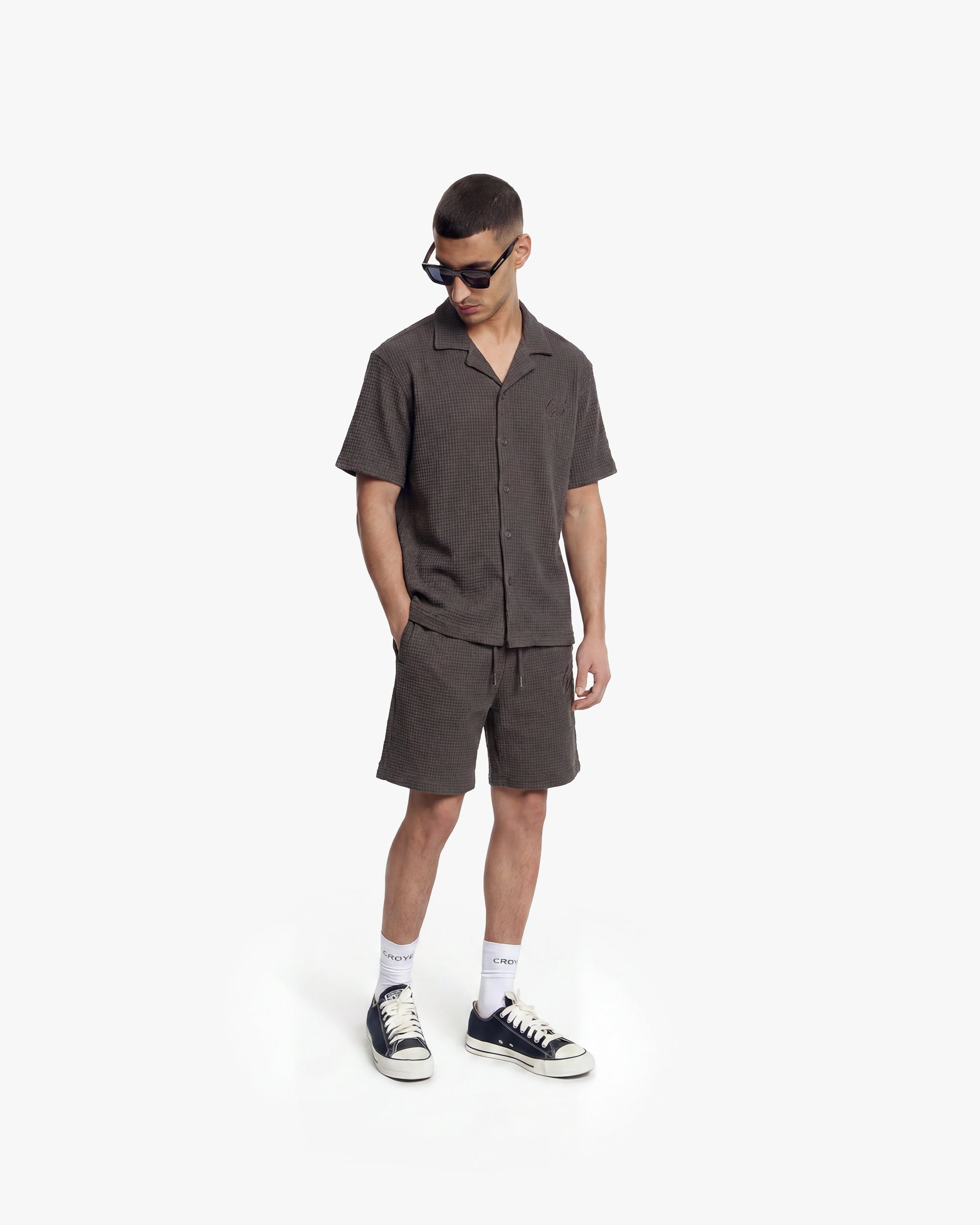 waffle_set_brown_full_front_3c51bcf8-ea53-4b88-a566-8ee66630d6bb.jpg